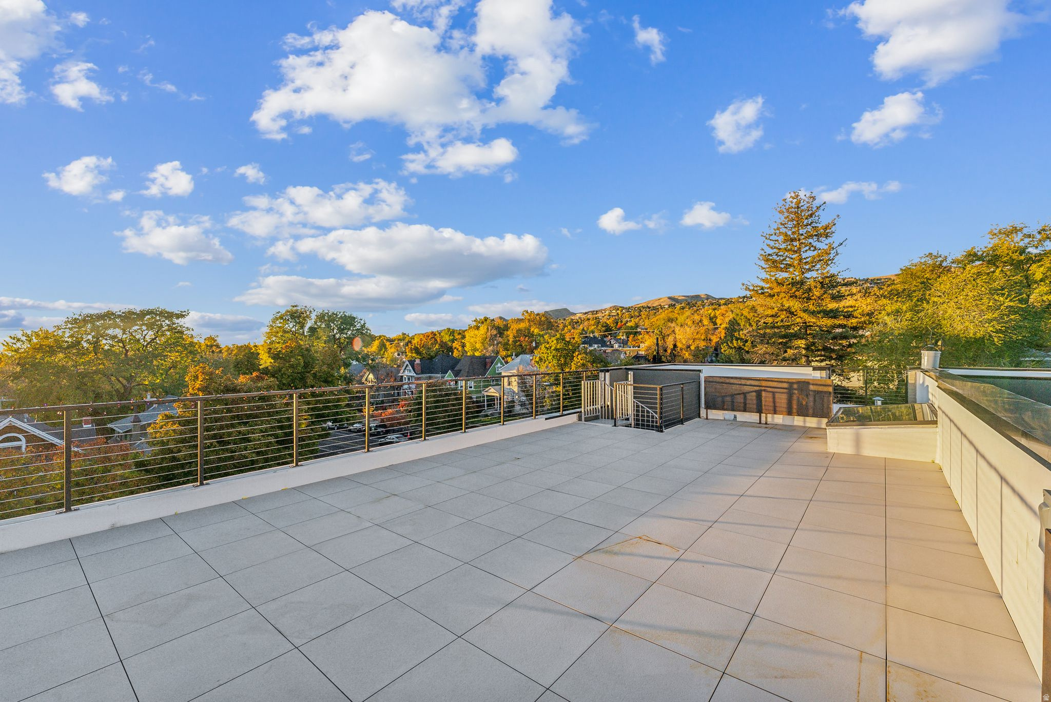 3RD AVENUE TOWNHOMES - Residential