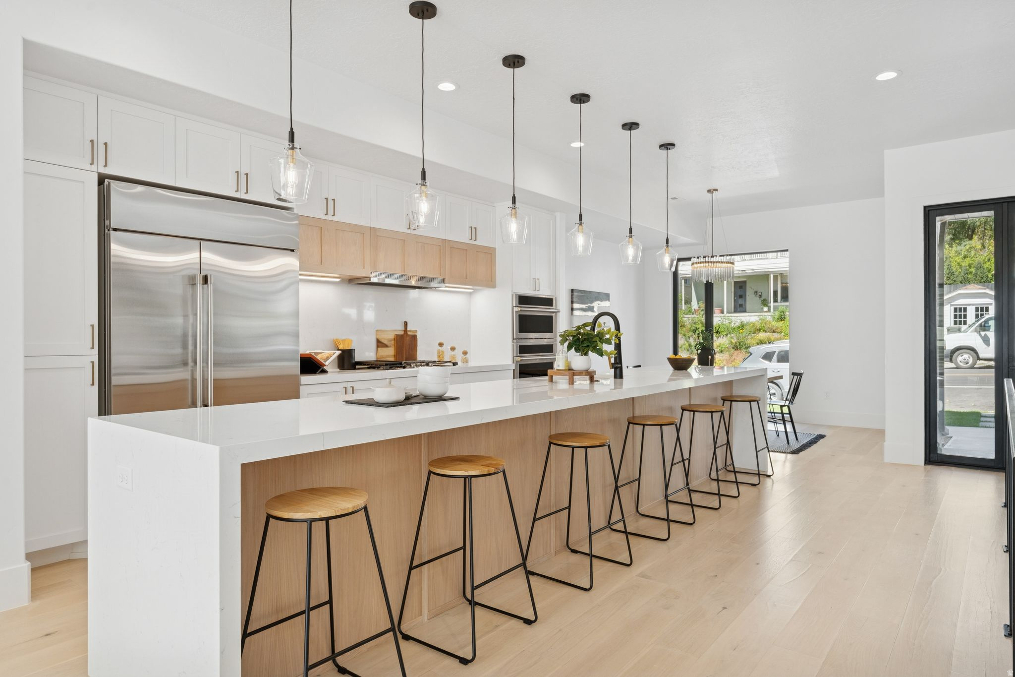 3RD AVENUE TOWNHOMES - Residential