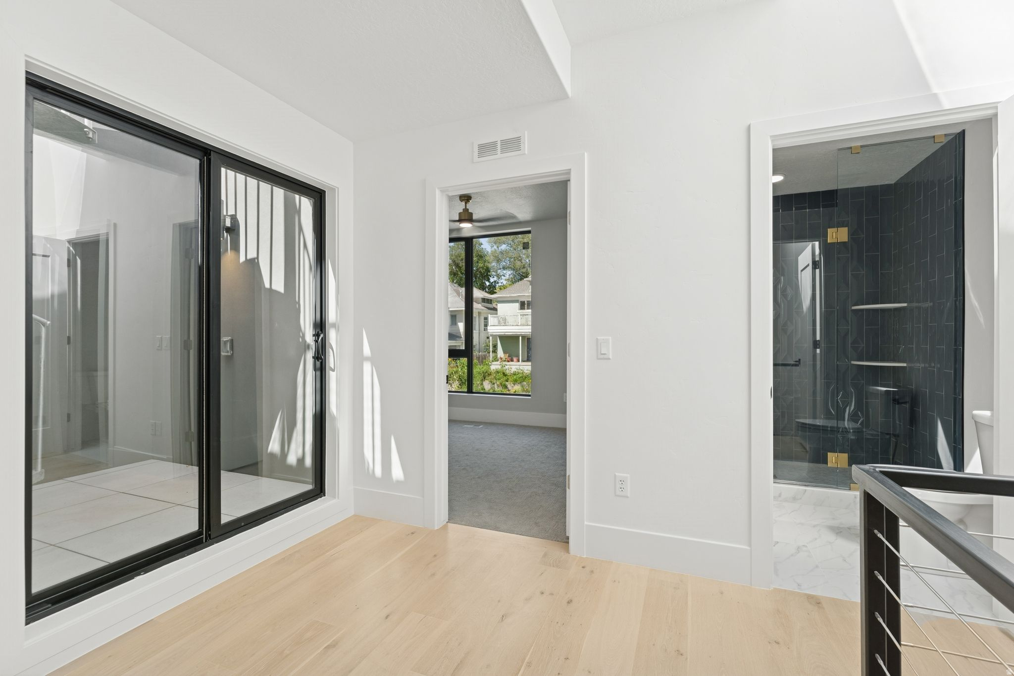 3RD AVENUE TOWNHOMES - Residential