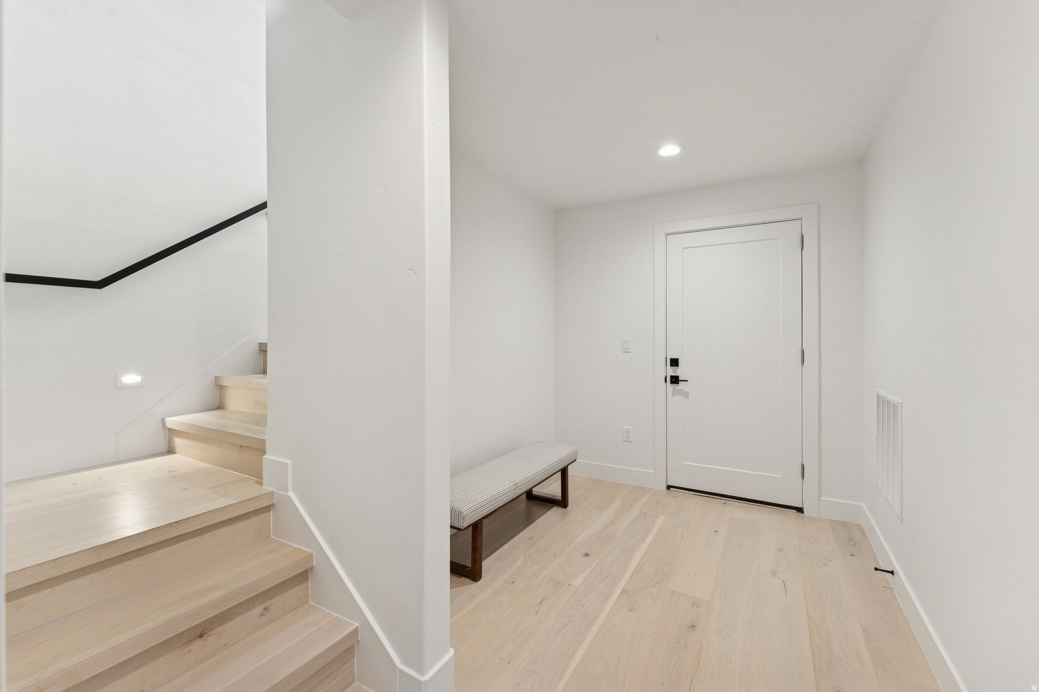 3RD AVENUE TOWNHOMES - Residential