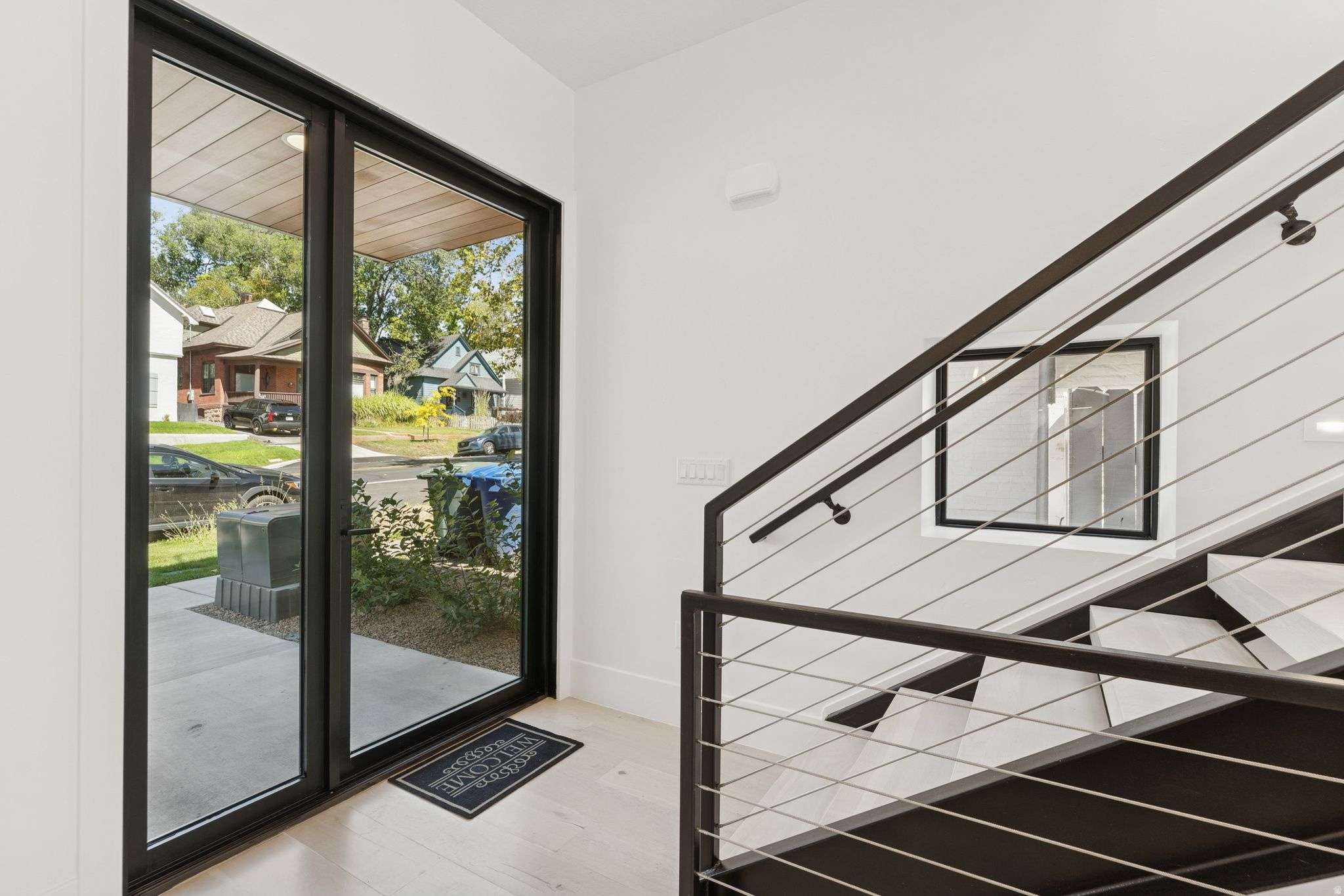 3RD AVENUE TOWNHOMES - Residential