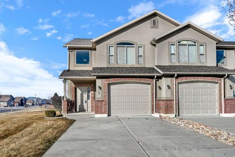 Tiny photo for 2243 N 225 E E #64, North Ogden, UT 84414 (MLS # 2135127)