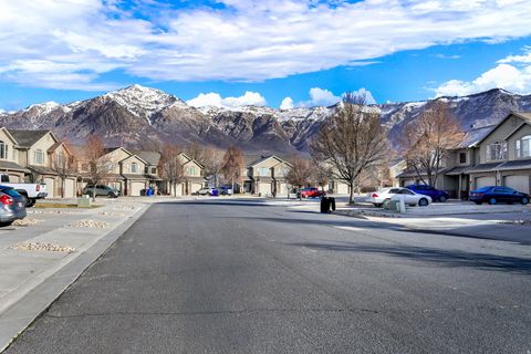 Tiny photo for 2243 N 225 E E #64, North Ogden, UT 84414 (MLS # 2135127)