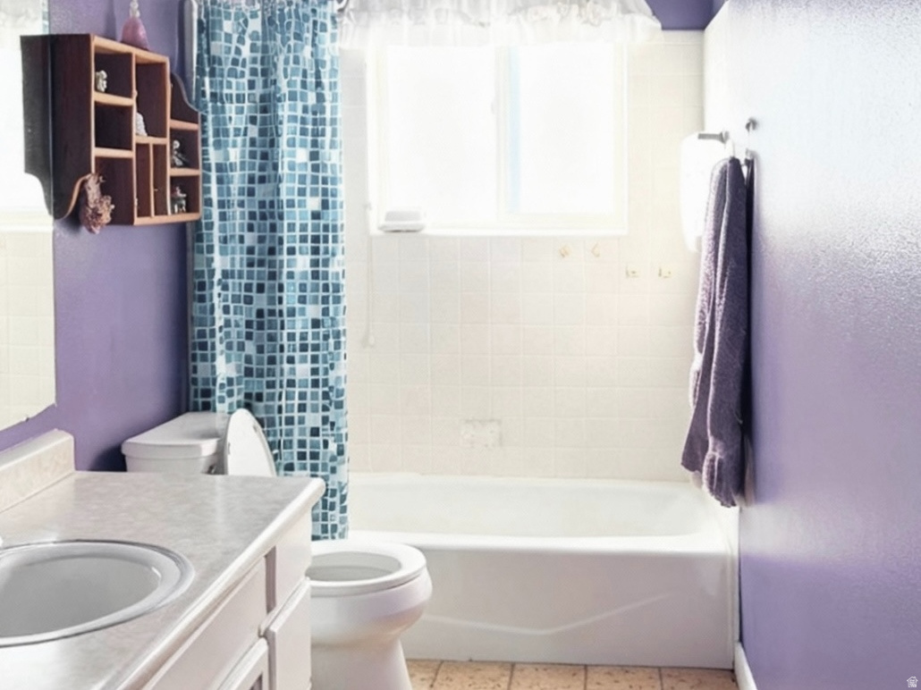 COUNTRY CLUB SUB - Residential