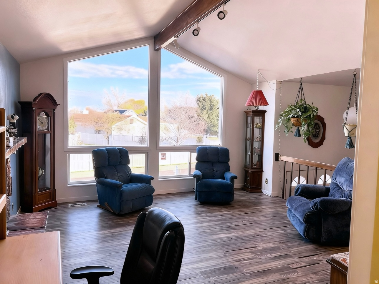 COUNTRY CLUB SUB - Residential