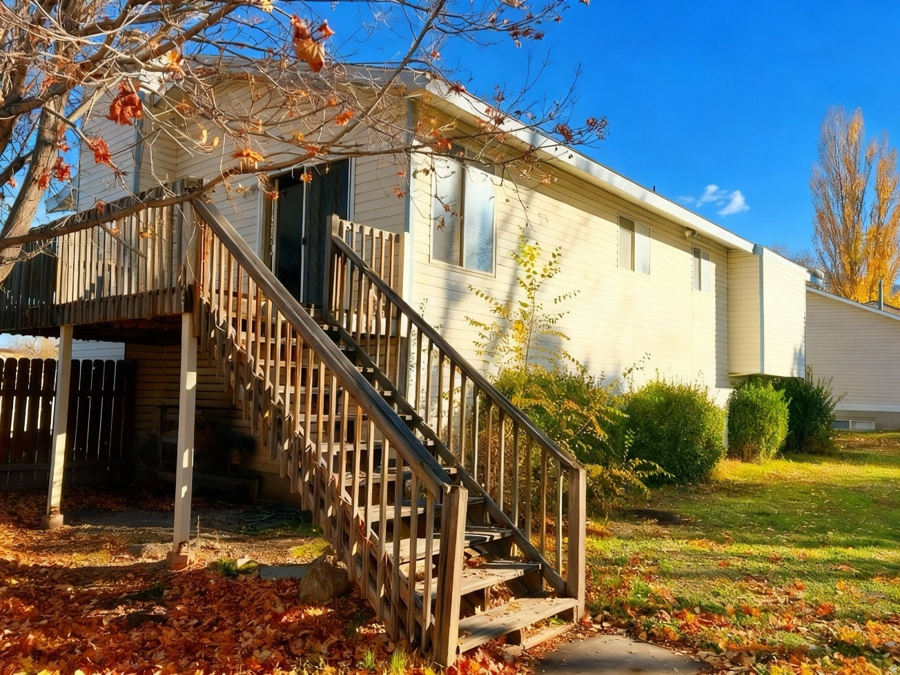 COUNTRY CLUB SUB - Residential