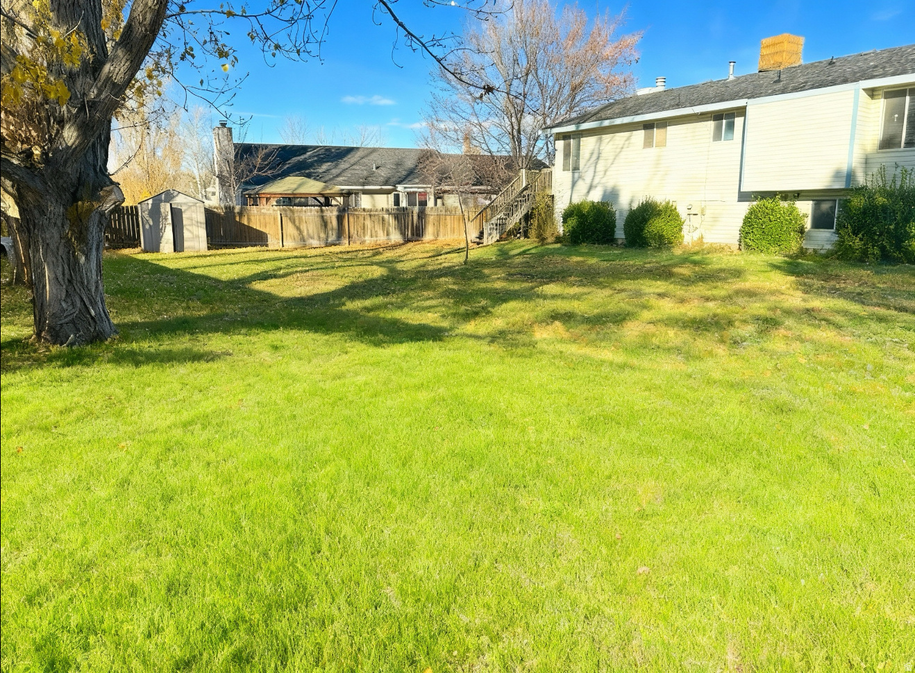 COUNTRY CLUB SUB - Residential