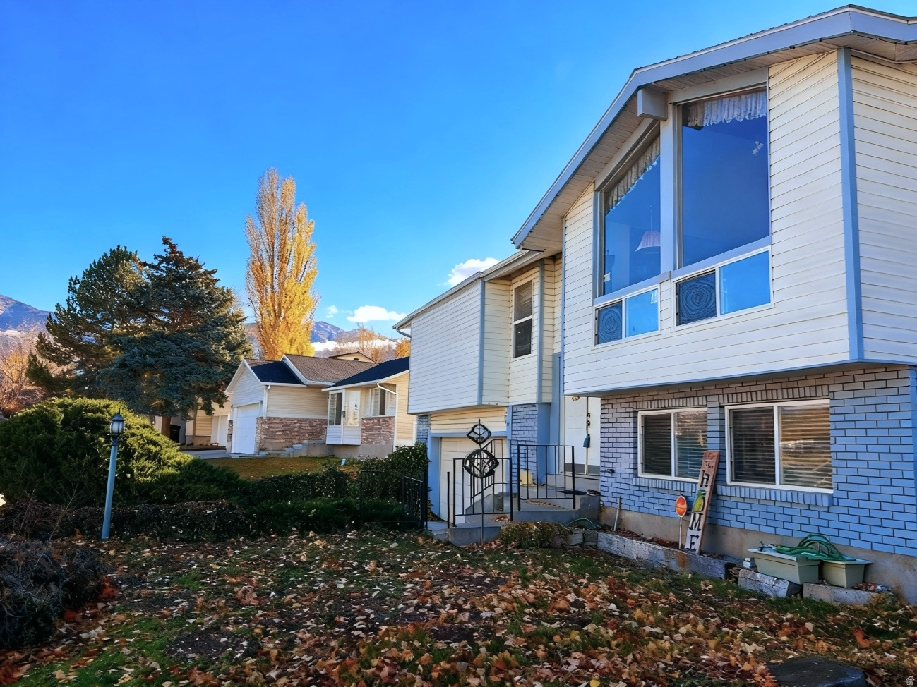 COUNTRY CLUB SUB - Residential