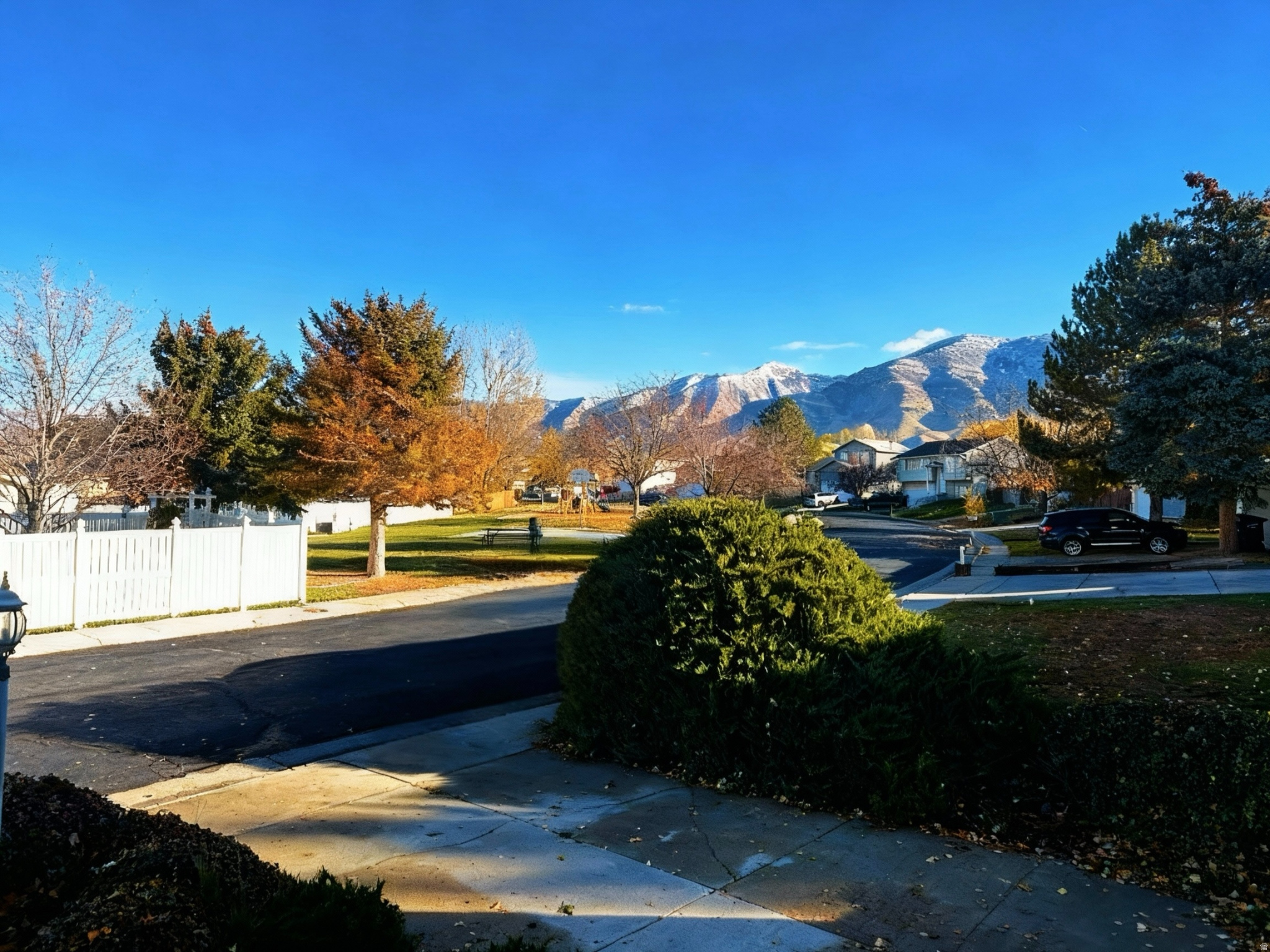 COUNTRY CLUB SUB - Residential