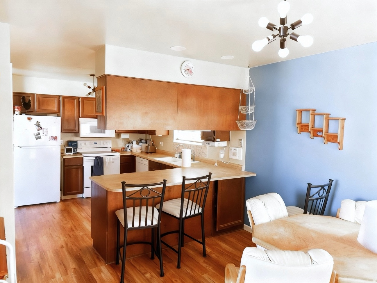 COUNTRY CLUB SUB - Residential