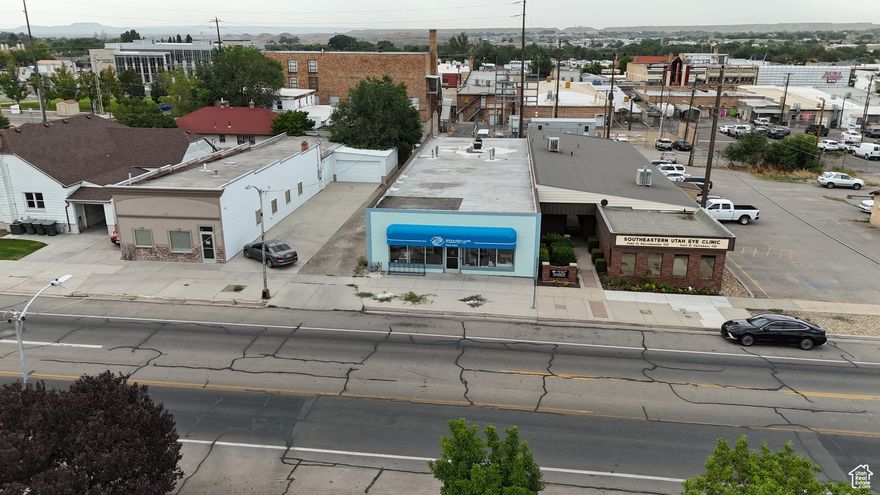 This is a rare opportunity to purchase a highly visible, centrally located commercial building in Price, Utah. Previously operated as the Boys & Girls Club, the property is well-suited for office, retail, restaurant, clinic, or community use. The sale includes the building, land, ADA-compliant upgrades, and a secure access system. With over 4,493 sqft of flexible space, this building offers immediate use potential and future investment upside! Seller financing available with 20% down.