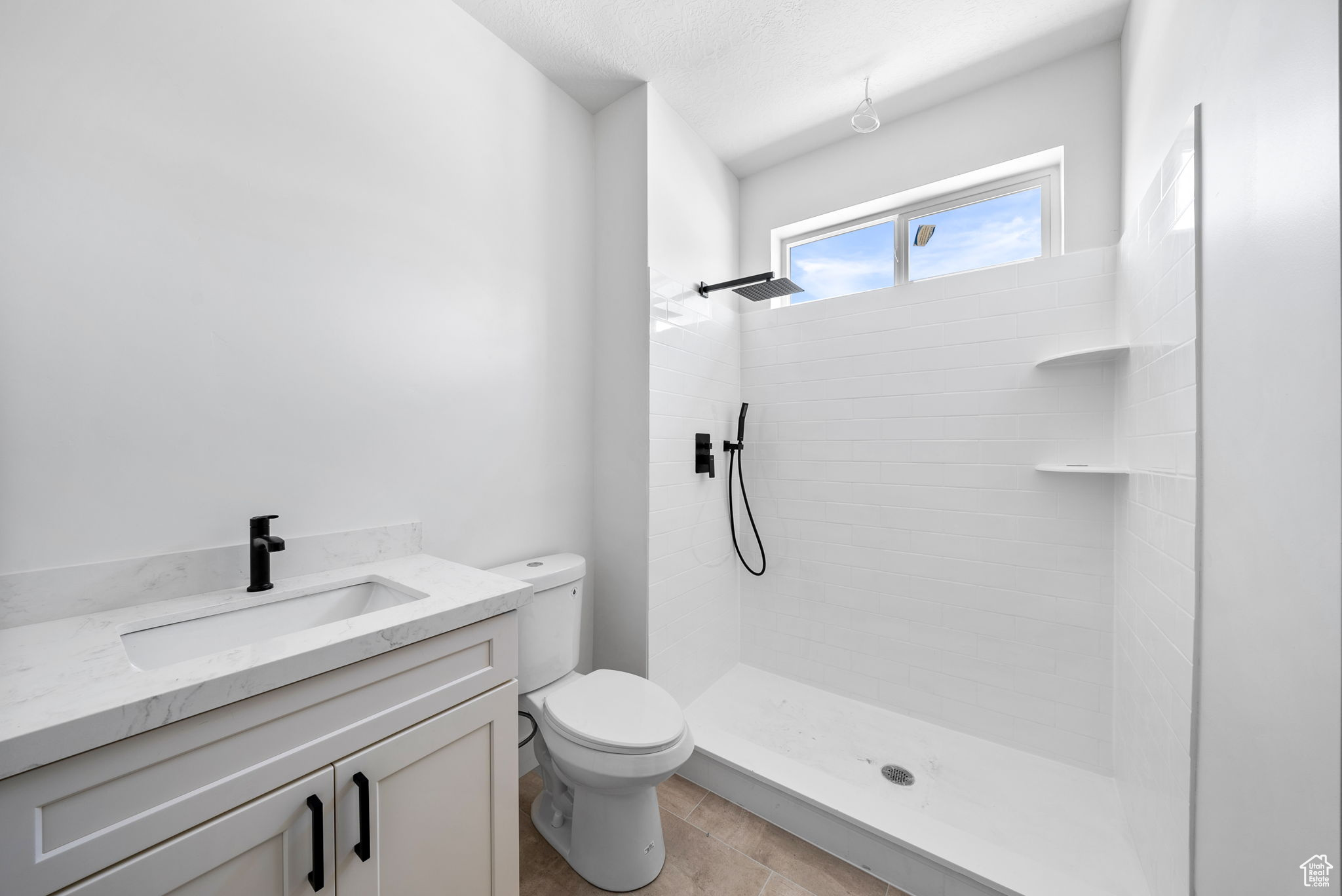 HIDDEN SPRINGS - Residential