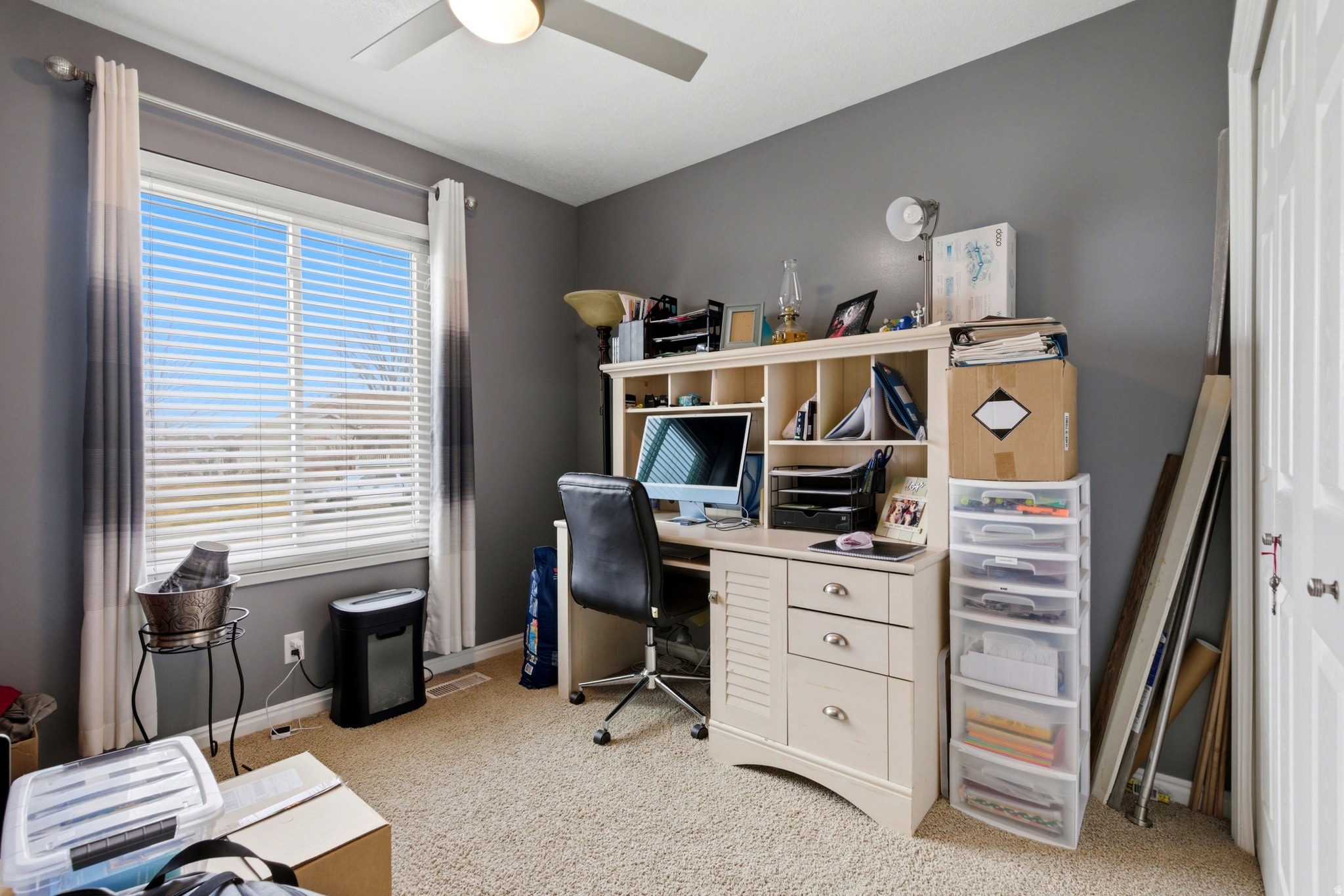 EDGEWATER ESTATES - Residential