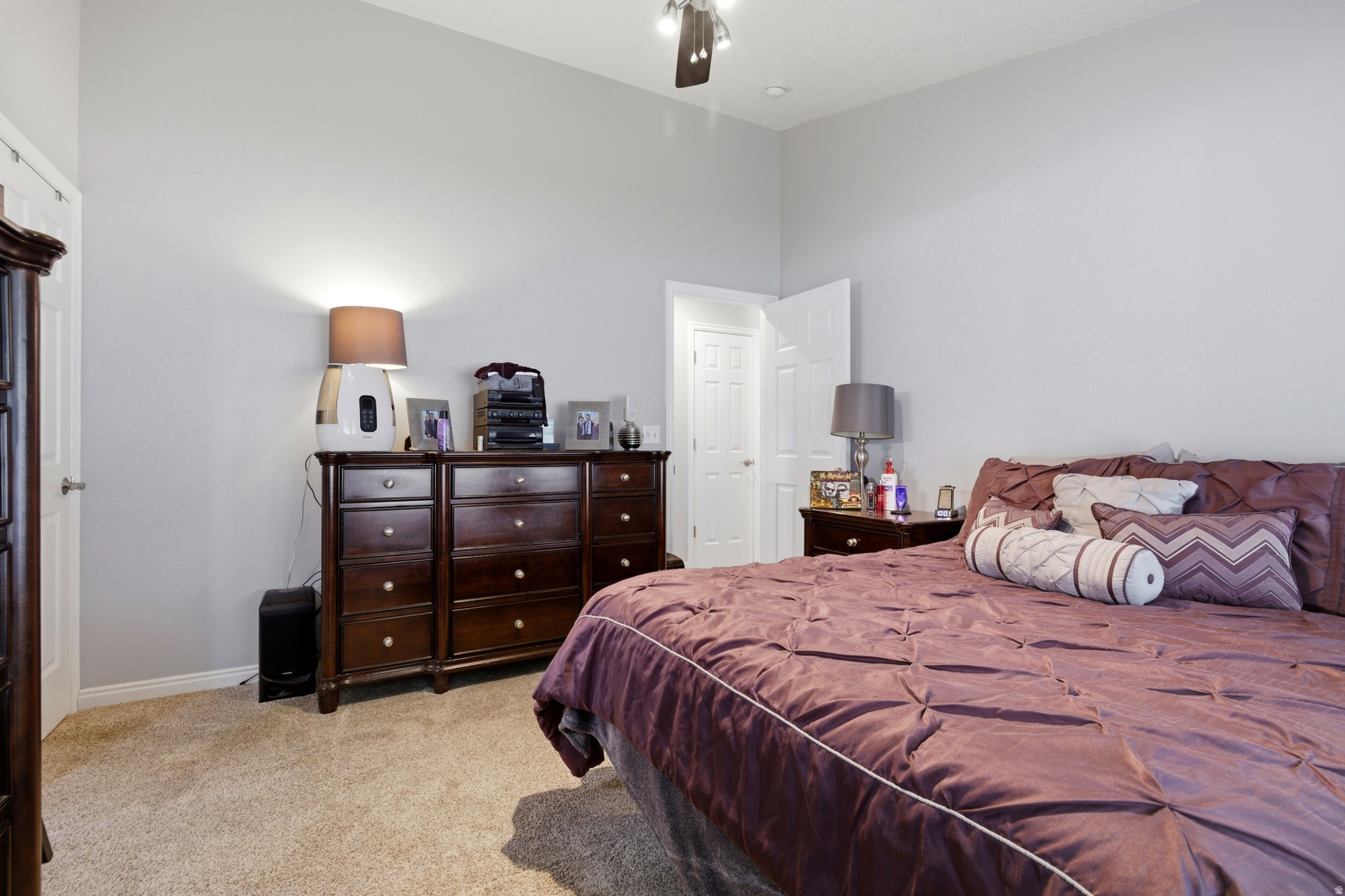 EDGEWATER ESTATES - Residential