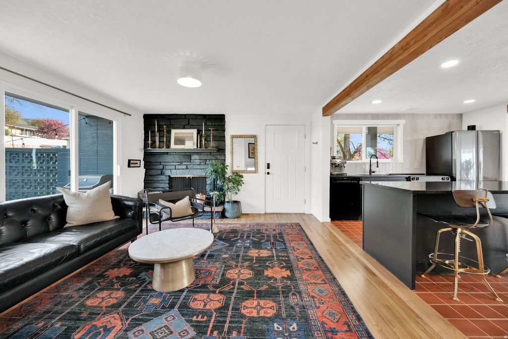 Photo of 749 E 400 N, Bountiful, UT 84010 (MLS # 2147239)