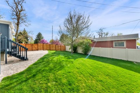 Tiny photo for 749 E 400 N, Bountiful, UT 84010 (MLS # 2147239)