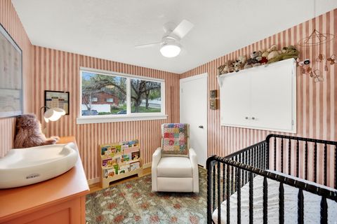 Tiny photo for 749 E 400 N, Bountiful, UT 84010 (MLS # 2147239)
