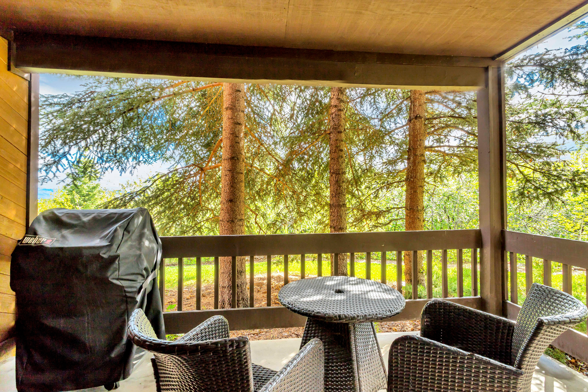 RED PINE CHALETS CONDO - Residential