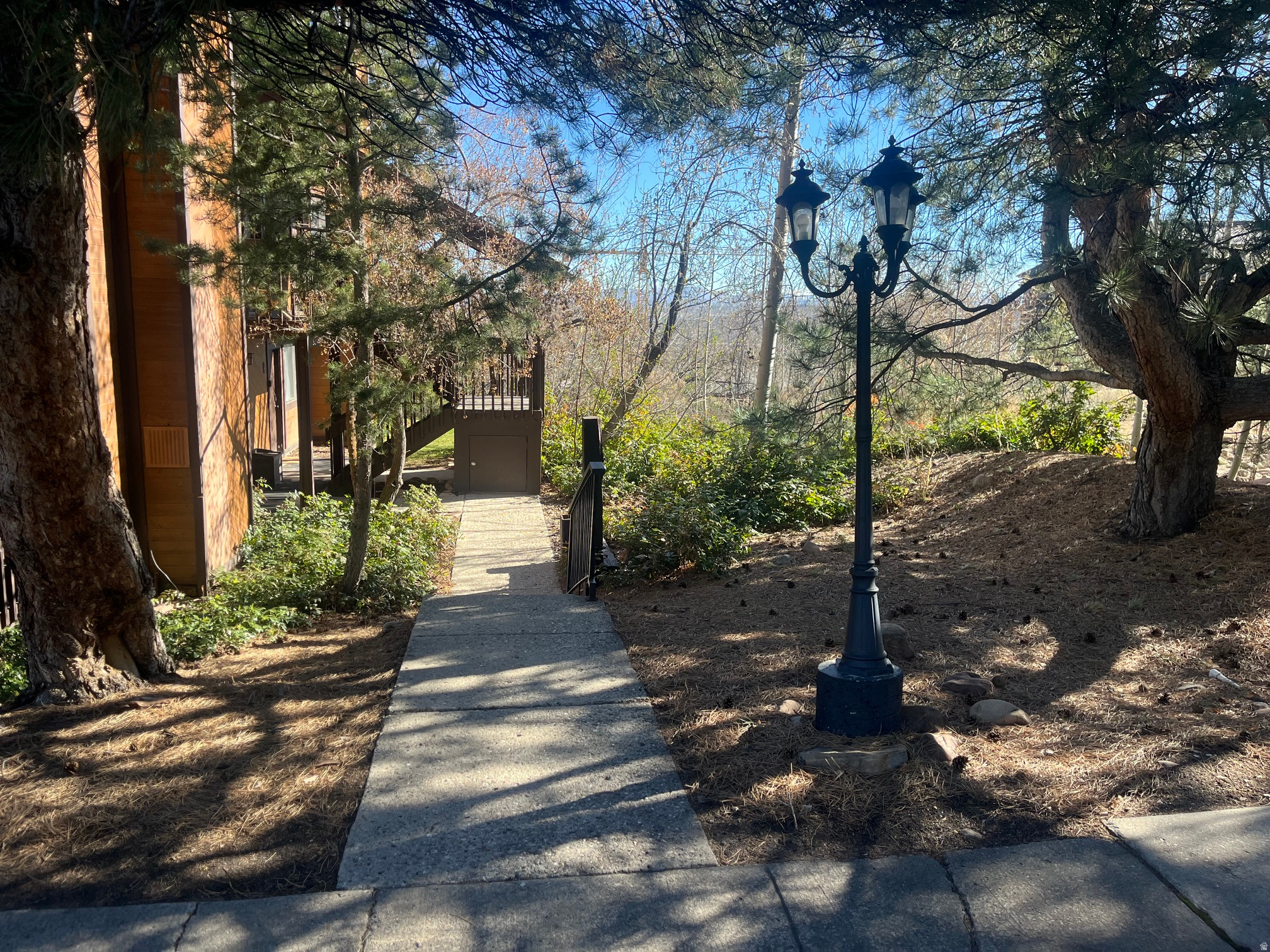 RED PINE CHALETS CONDO - Residential