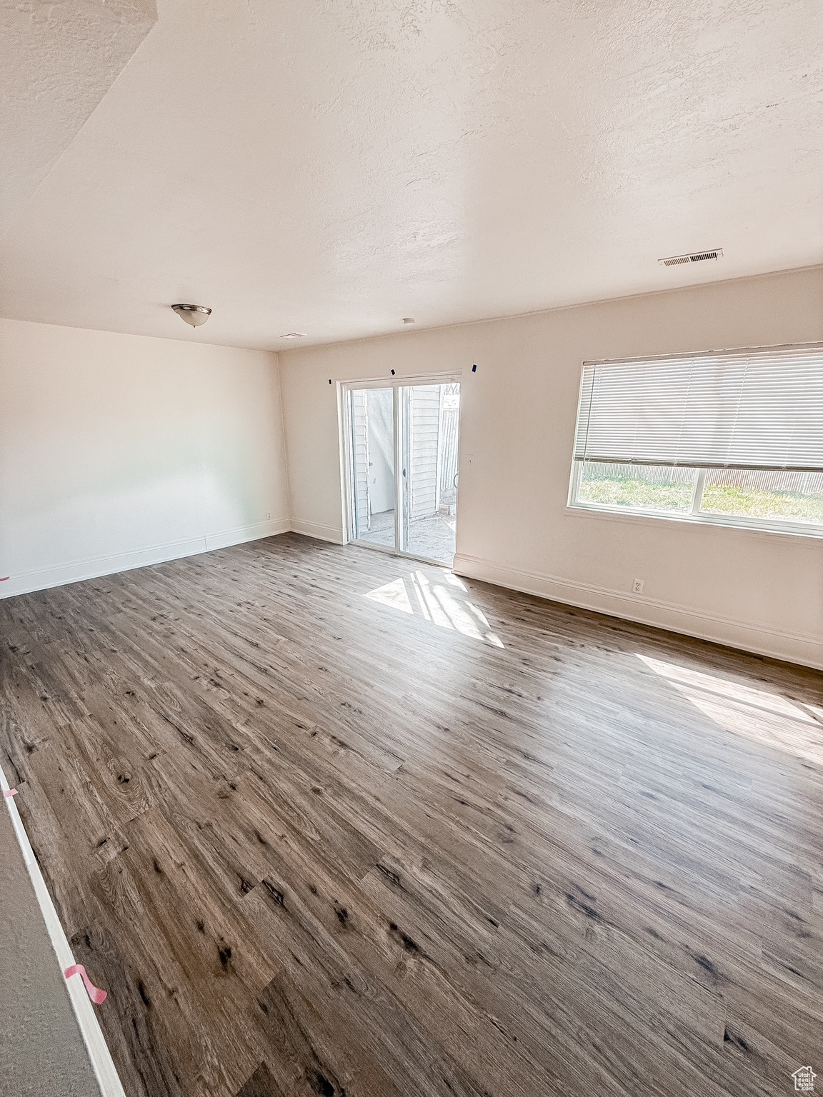 7403 W Copperview Dr, Magna, Utah image 3