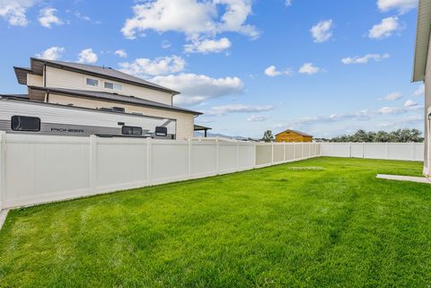 Tiny photo for 4269 W 2025 S, Taylor, UT 84401 (MLS # 2129031)