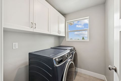 Tiny photo for 4269 W 2025 S, Taylor, UT 84401 (MLS # 2129031)