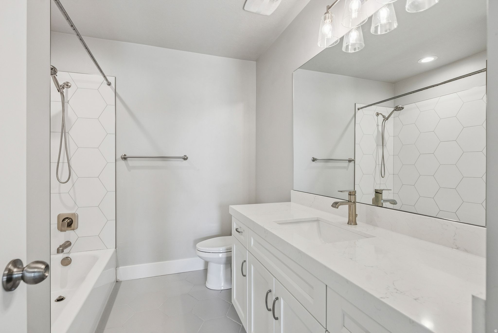 SUNSET EQUESTRIAN - Residential