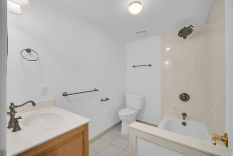 Tiny photo for 1234 W OAKRIDGE DR N, Farmington, UT 84025 (MLS # 2169242)