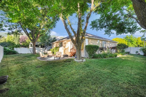 Tiny photo for 1234 W OAKRIDGE DR N, Farmington, UT 84025 (MLS # 2169242)
