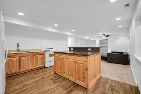 Tiny photo for 1234 W OAKRIDGE DR N, Farmington, UT 84025 (MLS # 2169242)