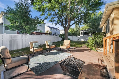Tiny photo for 1234 W OAKRIDGE DR N, Farmington, UT 84025 (MLS # 2169242)