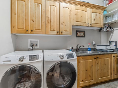 Tiny photo for 4460 S 2700 E, Holladay, UT 84124 (MLS # 2186169)