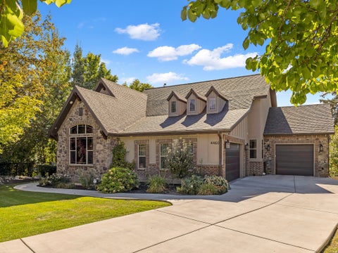 Tiny photo for 4460 S 2700 E, Holladay, UT 84124 (MLS # 2186169)