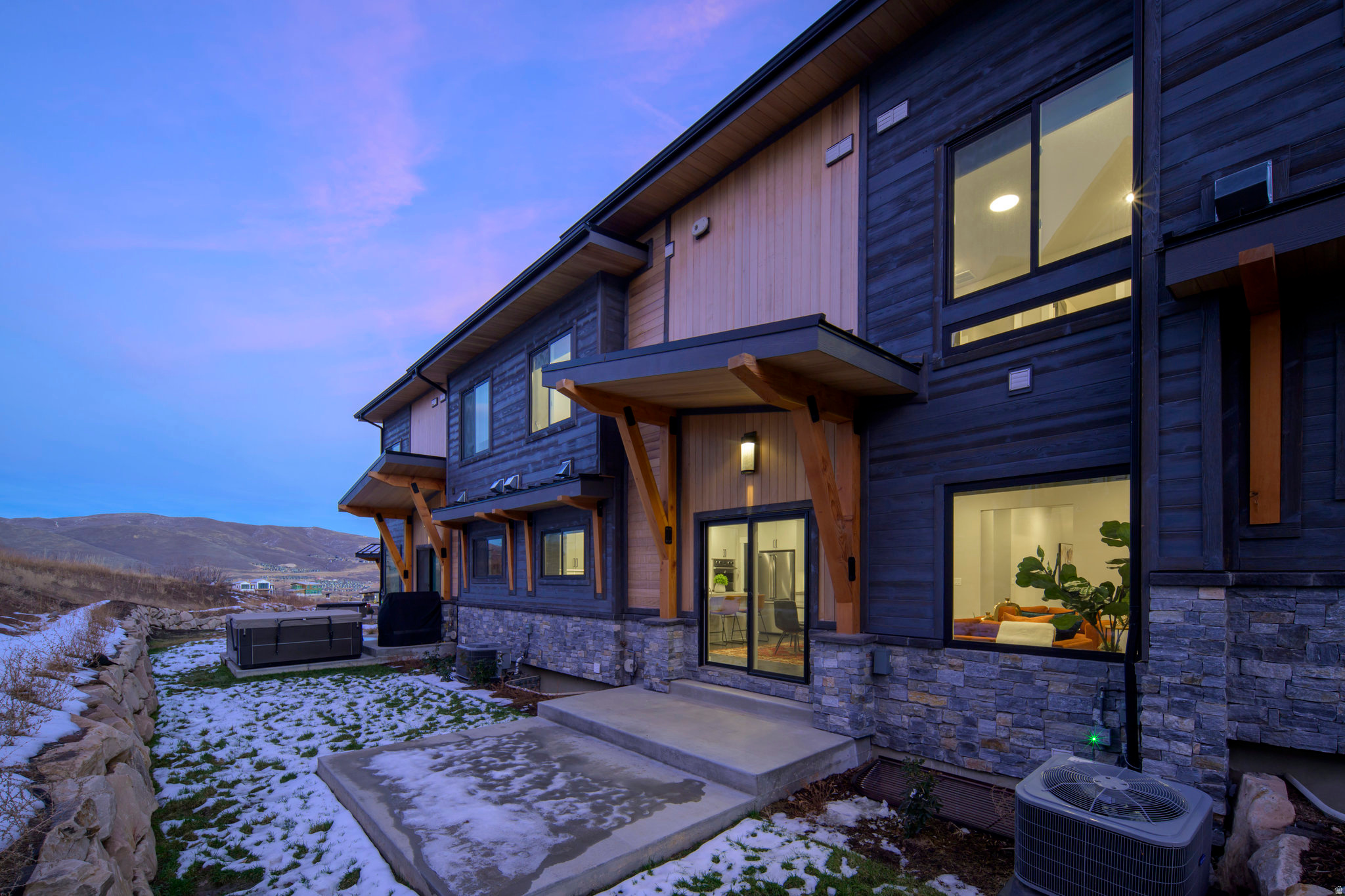 SAGE HEN - Residential