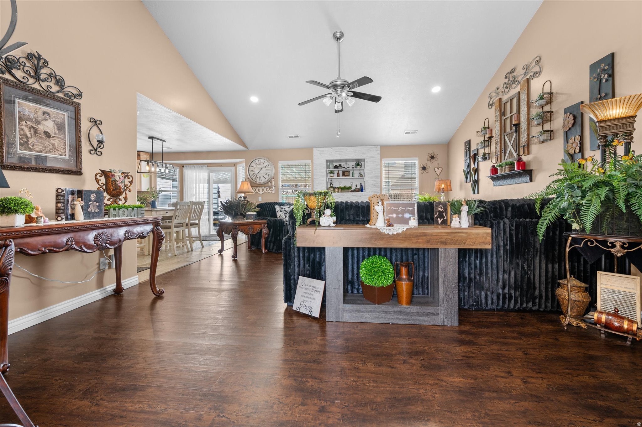 ABERLOUR - Residential