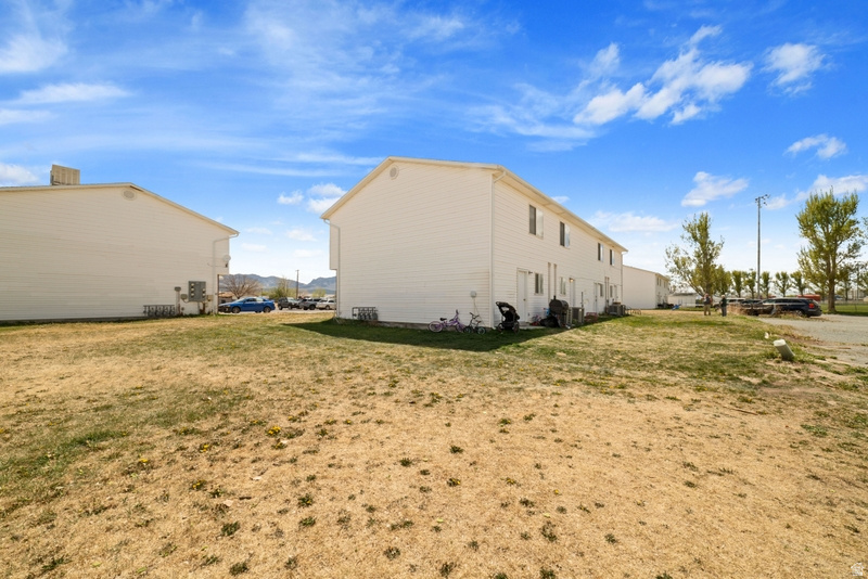 TIPPETTS TOWNHOMES - Residential
