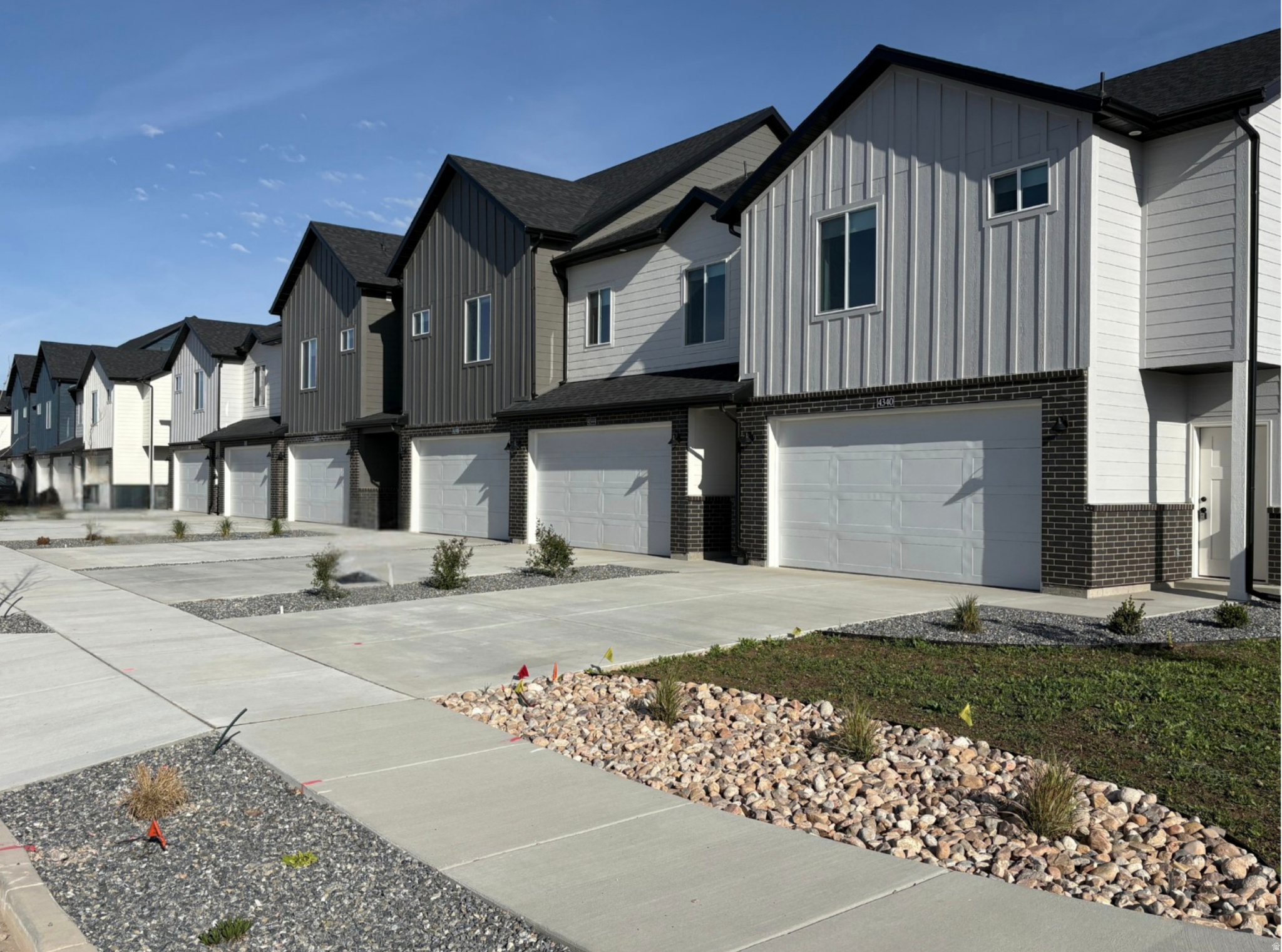 SALT GRASS - Residential