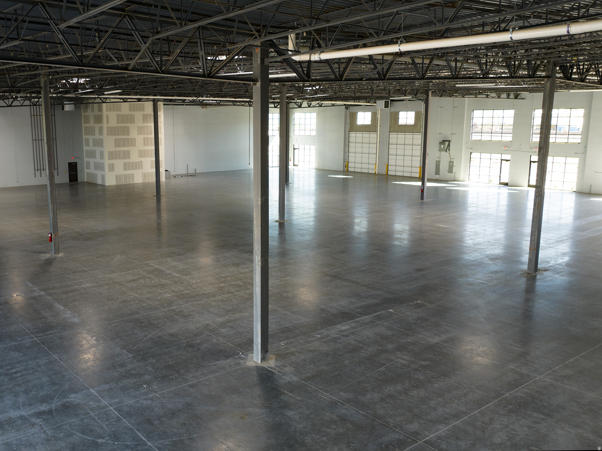 WOOD CROSS INDUSTRIAL PROJECT - Commercial Sale