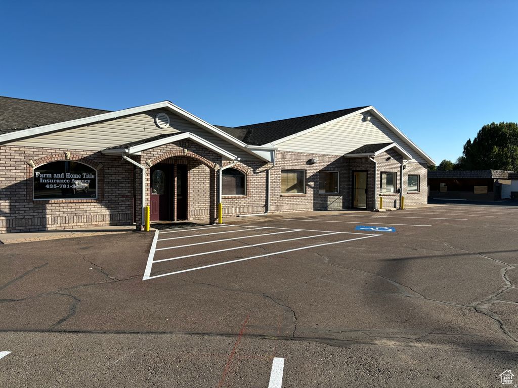 Photo of 1285 W HIGHWAY 40 S, Vernal, UT 84078 (MLS # 2130390)