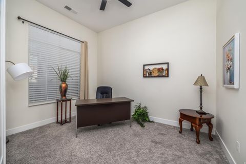 Tiny photo for 463 W COUGAR WAY, Ivins, UT 84738 (MLS # 2127002)