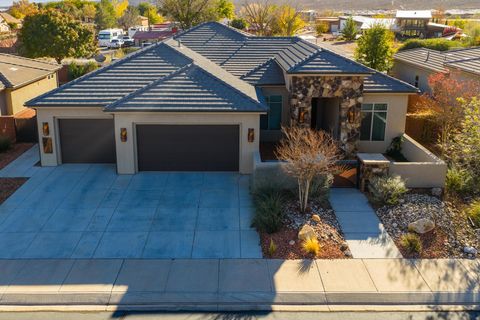 Tiny photo for 463 W COUGAR WAY, Ivins, UT 84738 (MLS # 2127002)