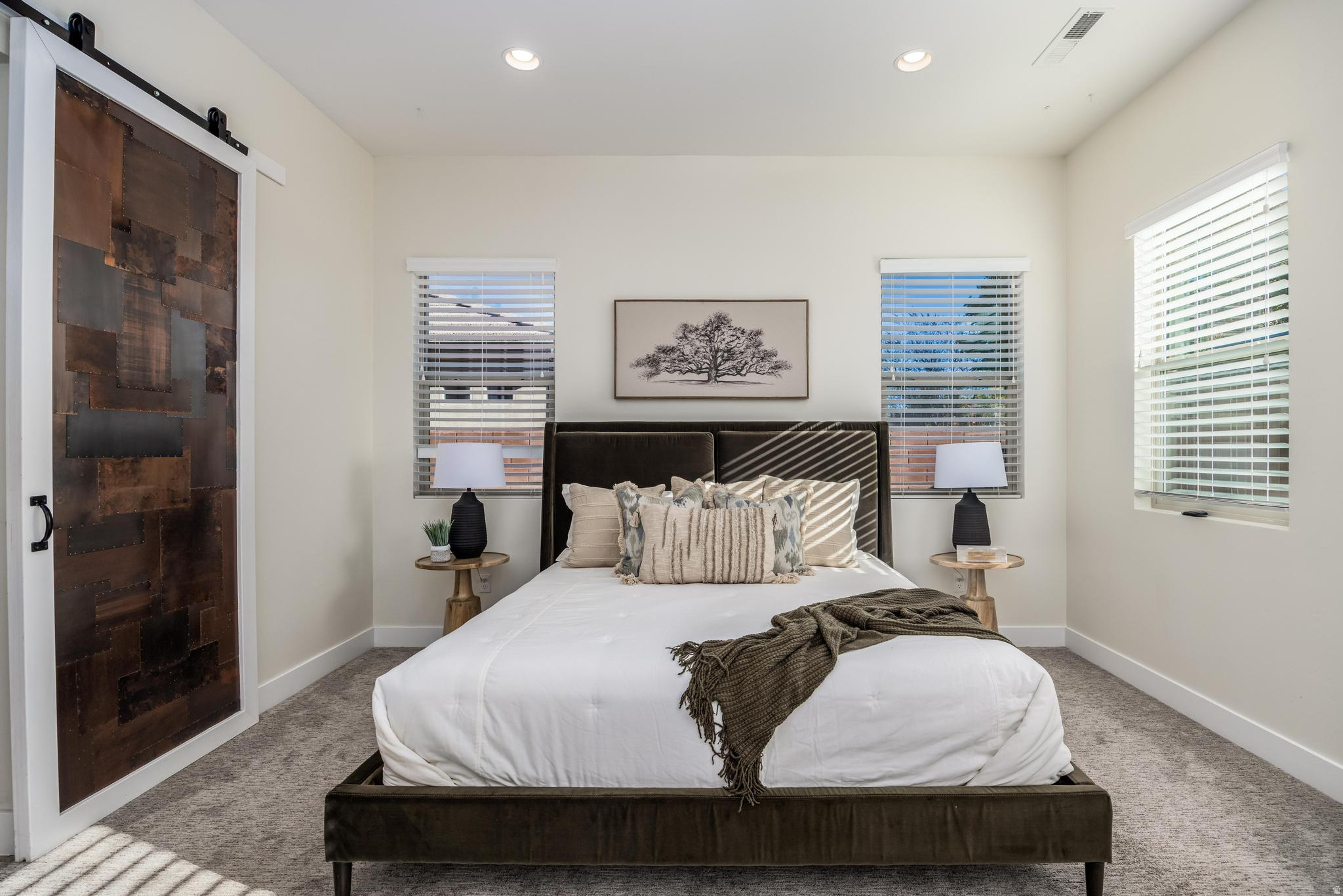 CLIFFROSE PH 2 - Residential