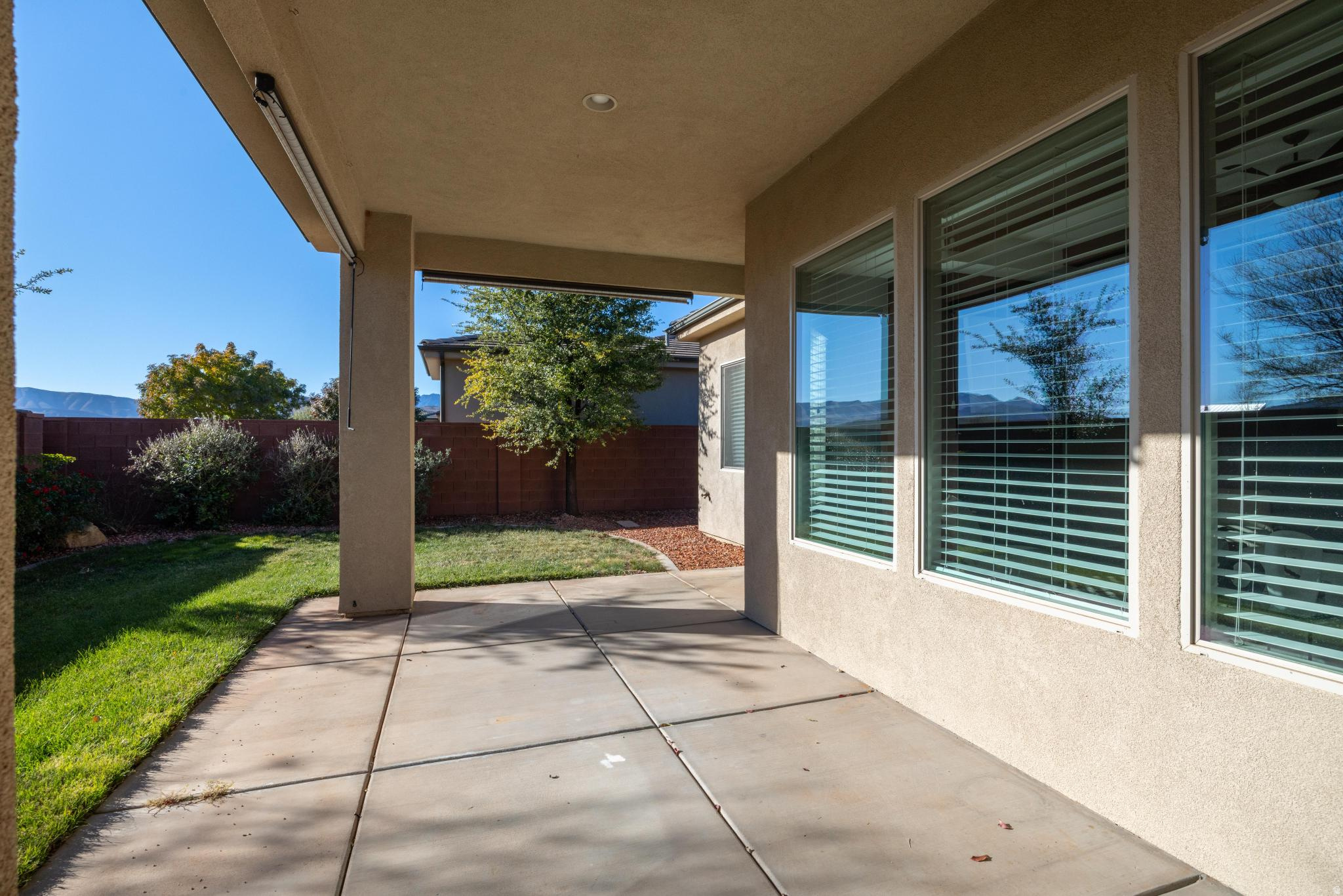 CLIFFROSE PH 2 - Residential