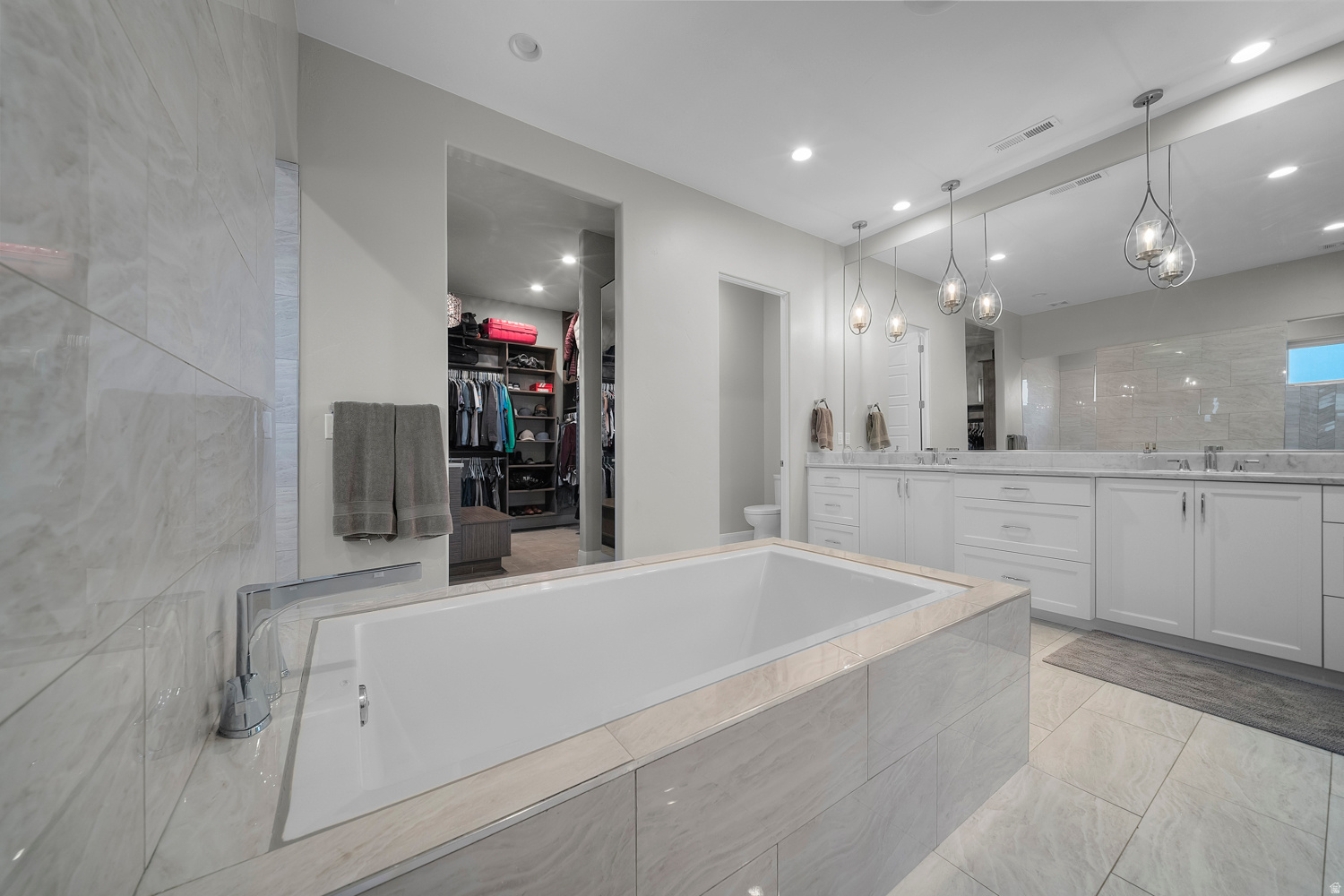 MEADOW VALLEY FARMS PH 5 - Residential