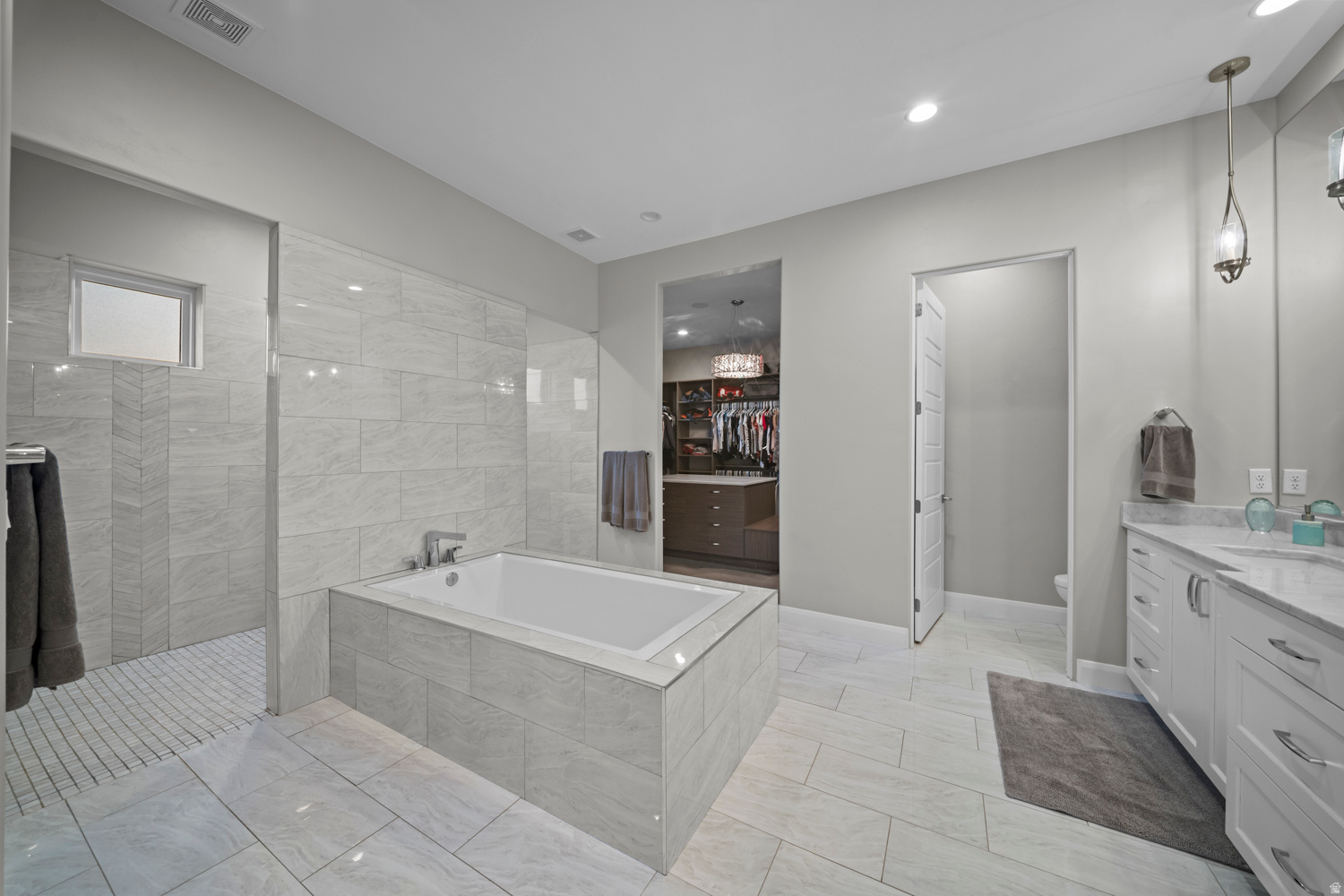 MEADOW VALLEY FARMS PH 5 - Residential