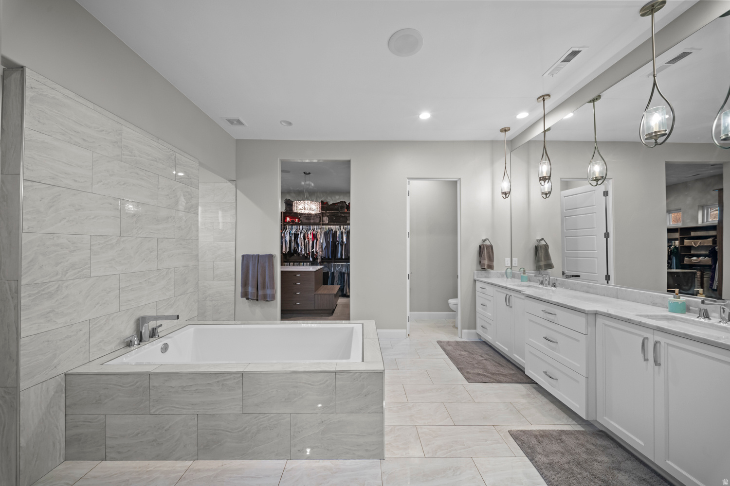 MEADOW VALLEY FARMS PH 5 - Residential