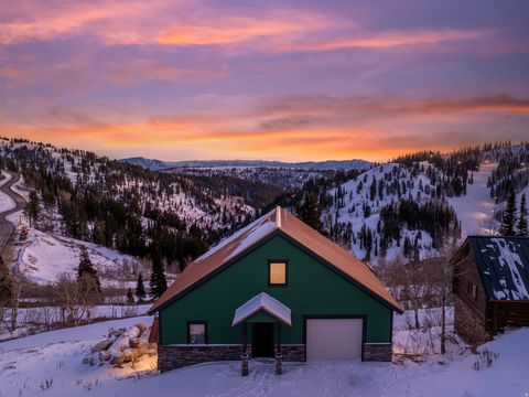 Tiny photo for 6809 E 6725 N, Eden, UT 84310 (MLS # 2129145)