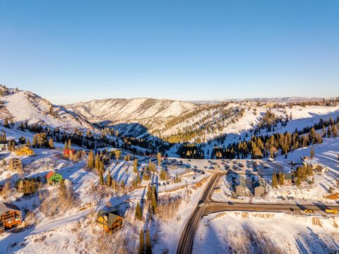 Tiny photo for 6809 E 6725 N, Eden, UT 84310 (MLS # 2129145)