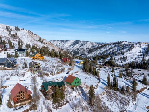 Tiny photo for 6809 E 6725 N, Eden, UT 84310 (MLS # 2129145)