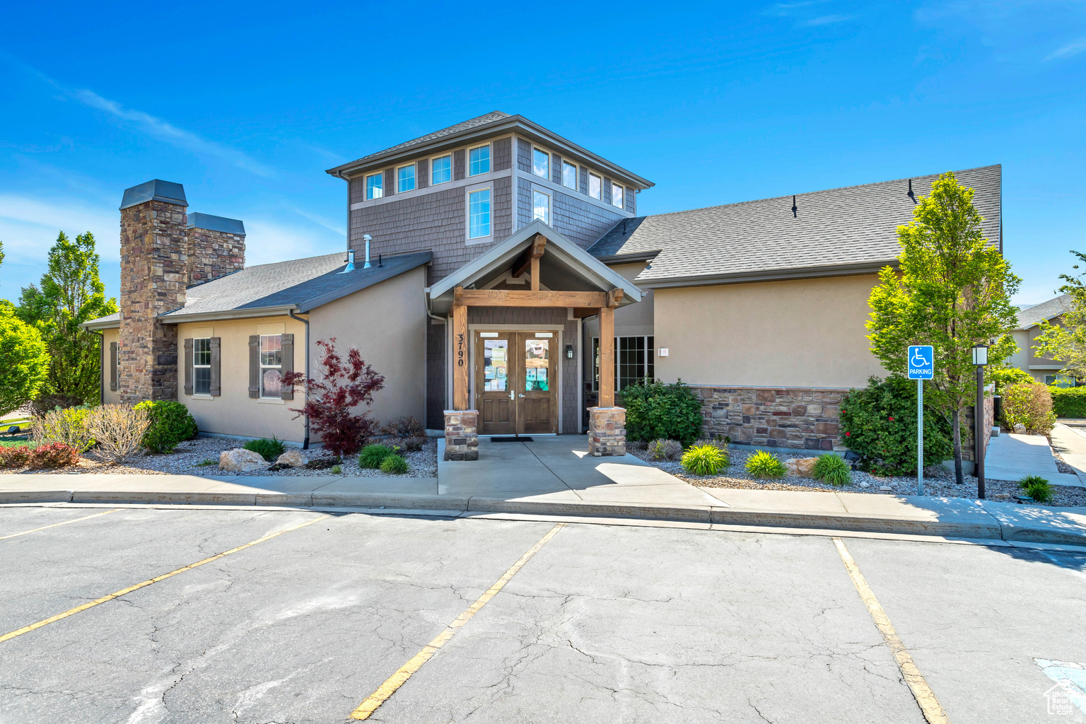 THANKSGIVING MEADOWS PUD - Residential